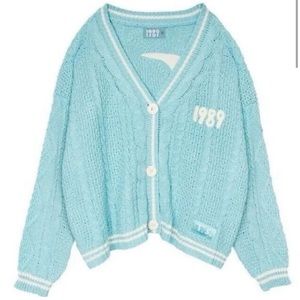 BRAND NEW 1989 Taylors Version Cardigan! Size Medium/Large